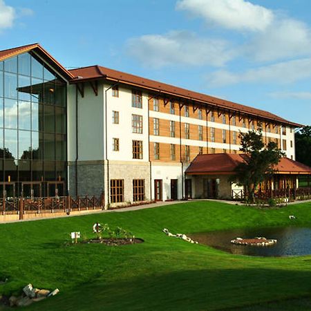 Holiday Inn Chessington Zewnętrze zdjęcie