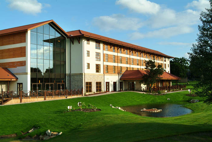 Holiday Inn Chessington Zewnętrze zdjęcie